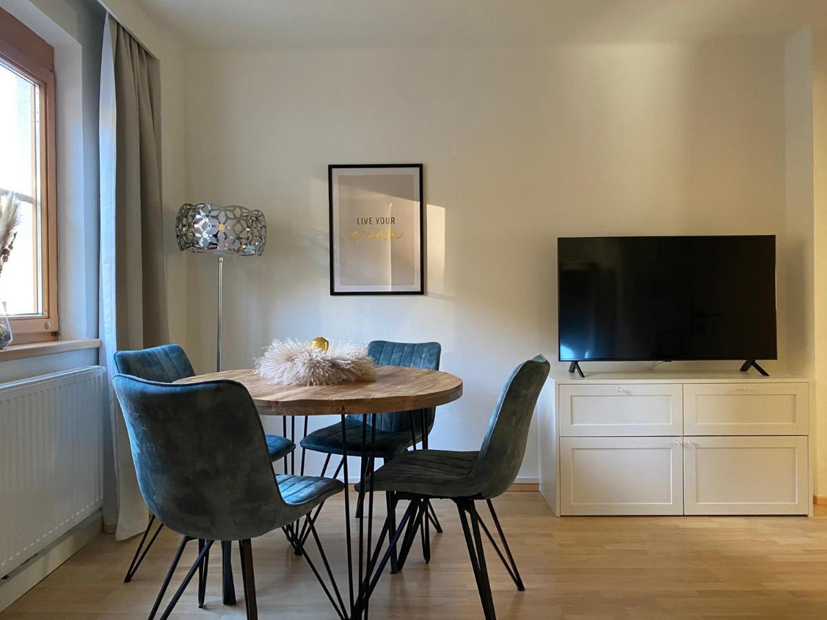 Gemuetliche Wohnung Mit Gartenblick Innsbruck Exterior foto